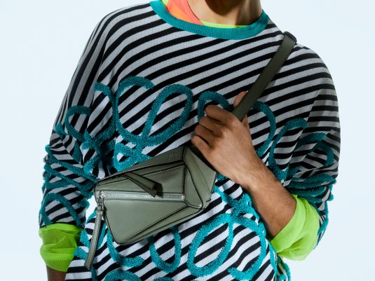 Unexpected-encounters-loewess22-©-loewe-mespromenades-salutlesgarcons-001