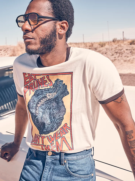Leon-Bridges-x-Wrangler-Mr-Wrangler-salut-les-garçons-magazine-003