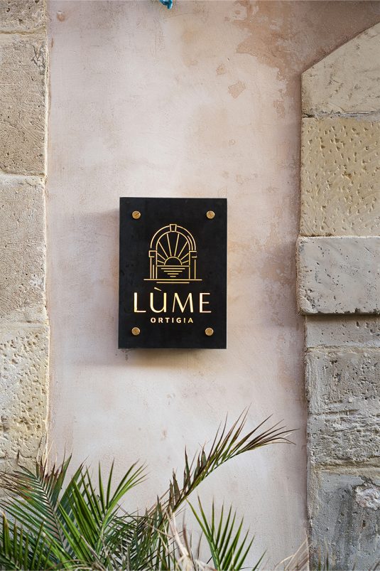 La-Villa-Lume-un-art-de-vivre-familial-©-villalume-entrée