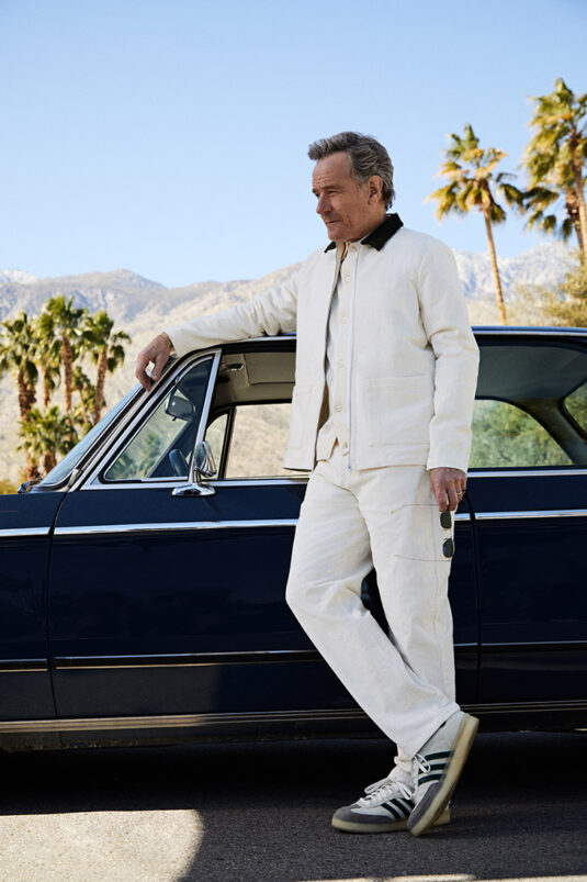 Bryan-Cranston-la-star-de-la-campagne-printemps-2023-de-KITH-©-courtesy-of-kith