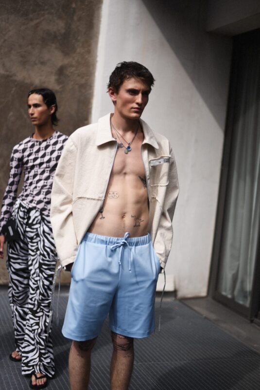 Lazoschmidl-SS23-une-esthétique-amusante-et-body-positive-©-Elise-Toïde-salut-les-garçons-magazine-05