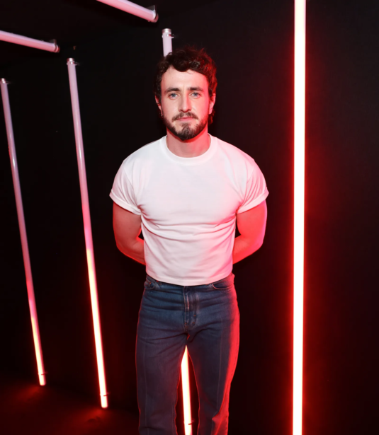 Paul-Mescal-et-Xiao-Zhan-pour-la-nouvelle-campagne-Gucci-salut-les-garcons-magazine-©-Dave-Benett-pour-GettyImages