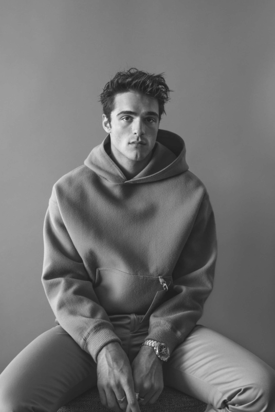 Jacob-Elordi-Frankenstein-Guillermo-del-Toro-film