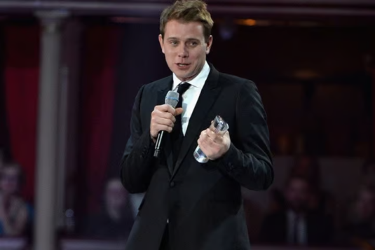 Les-Fashion-Awards-Jonathan-Anderson-©-Jeff-Spicer
