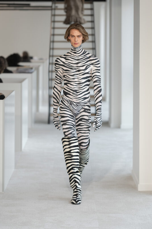 DuranLantink_fw25_runway_press_look14