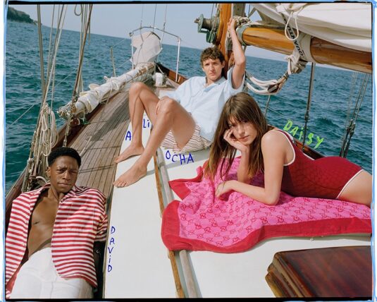 Gucci-Lido-Ode-a-l-ete-italien-avec-Edgar-Jones-&-Co
