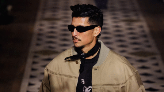 Paris-Fashion-Week-Homme-SS26-à-quoi-s-attendre-willy-chavaria-©-geoffroy-van-der-hasselt