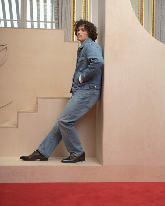 Christian-Louboutin-dévoile-sa-ligne-Sartorial-au-Crillon-salut-les-garçons-magazine-Paris-credit-Christian-Louboutin-4