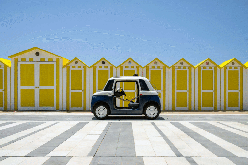 Fiat-Topolino-x-Vilebrequin-l-été-version-Riviera-chic