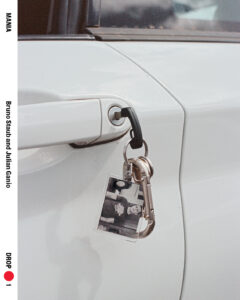 Mania-une-ode-à-la-beauté-masculine-intergénérationnelle-Buno-Staub-Julian-Ganio-Salut-les-Garçons-magazine-credit-Mania-1