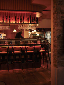 Kimono-Paris-l-art-du-bistrot-japonais-réinventé-bar