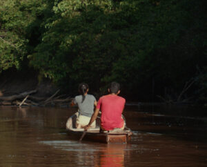 Far-From-The-Spotlight-VEJA-dévoile-les-visages-de-ses-sneakers-au-Grand-Rex-01