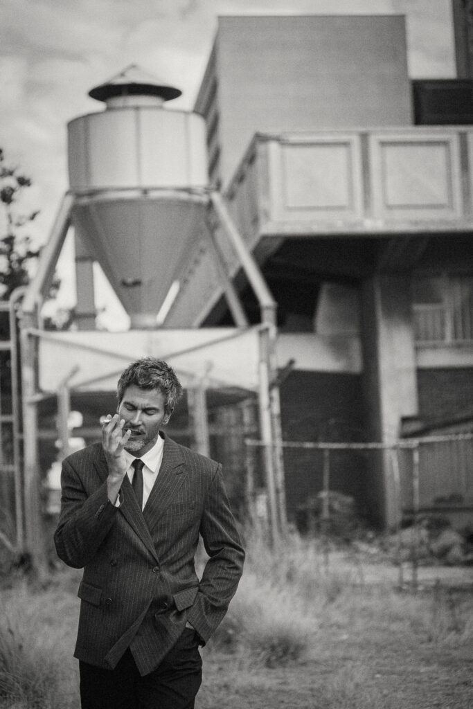 AGAINST-THE-WIRE-Pascal-Bier-par-Charl-Marais-cover-story-cape-town-09