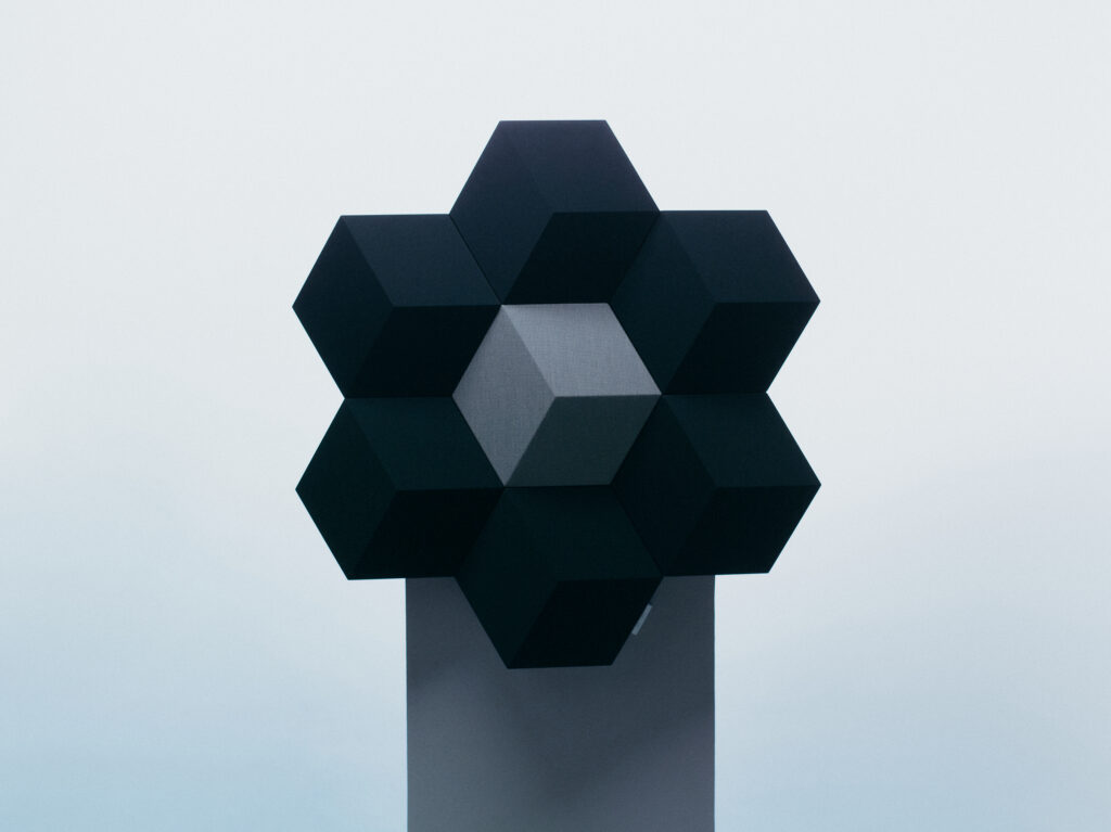 Bang-&-Olufsen-x-Fragment-la-mémoire-du-futur-09