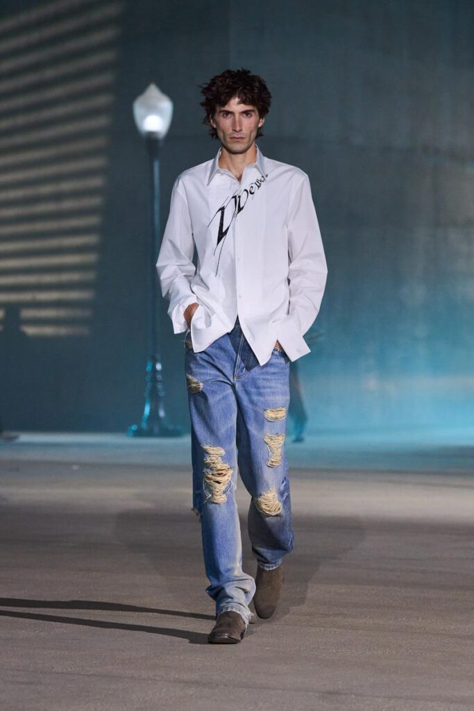 dior-cruise-2027-jonathan-anderson-los-angeles-l-homme-en-clair-obscur-04