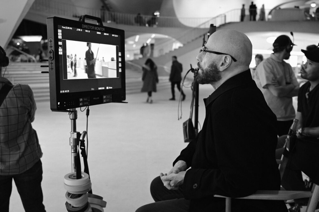John Travolta, Vol de nuit pour Los Angeles, Propeller One-Way Night Coach, Cannes 2026, Cannes Première, Apple TV, Ella Bleu Travolta, cinéma américain, aviation, film familial, Palme d’or d’honneur